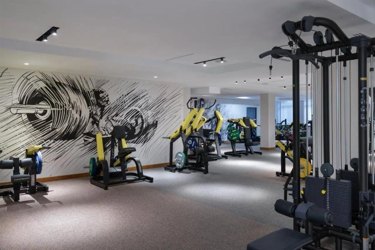 Doubletree By Hilton Almaty Otel