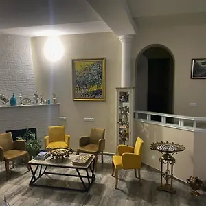 تحقق من التوفر
