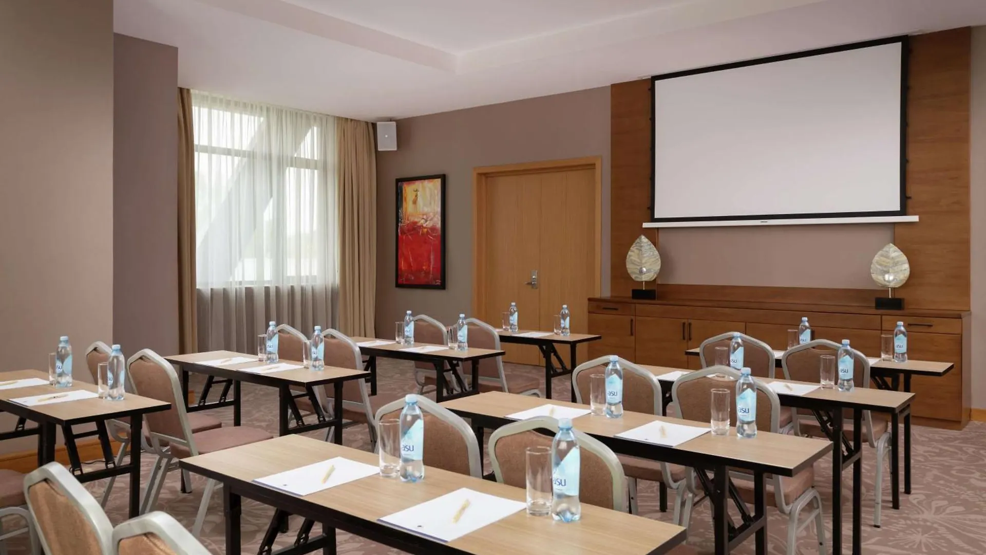 Doubletree By Hilton Almaty Ξενοδοχείο 5*,  Καζακστάν