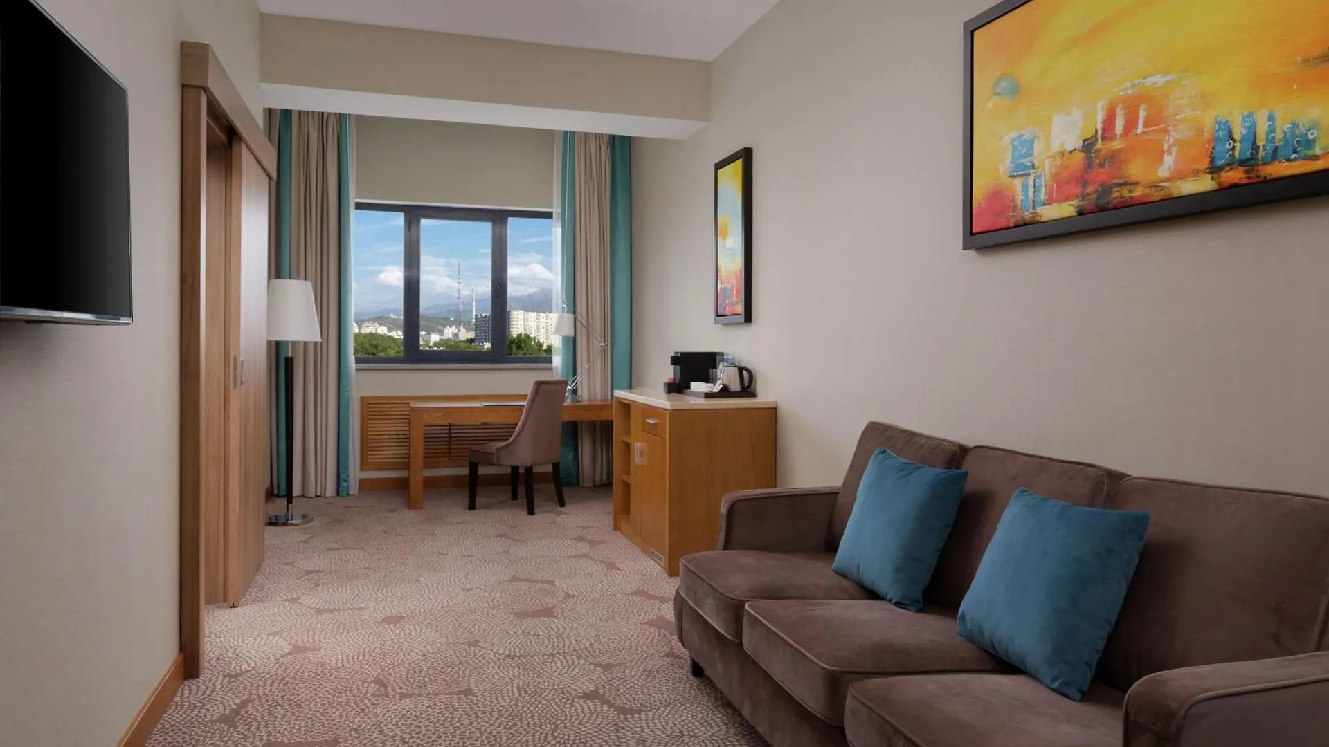 Hotel Doubletree By Hilton Almaty